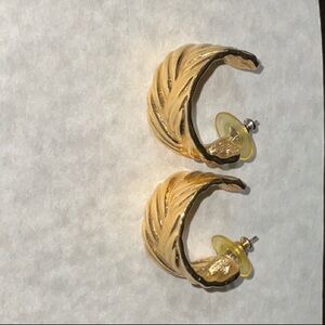 Givenchy Gold Toned Textured Leaf Post and Clutch Hoop Earrings Contemporary